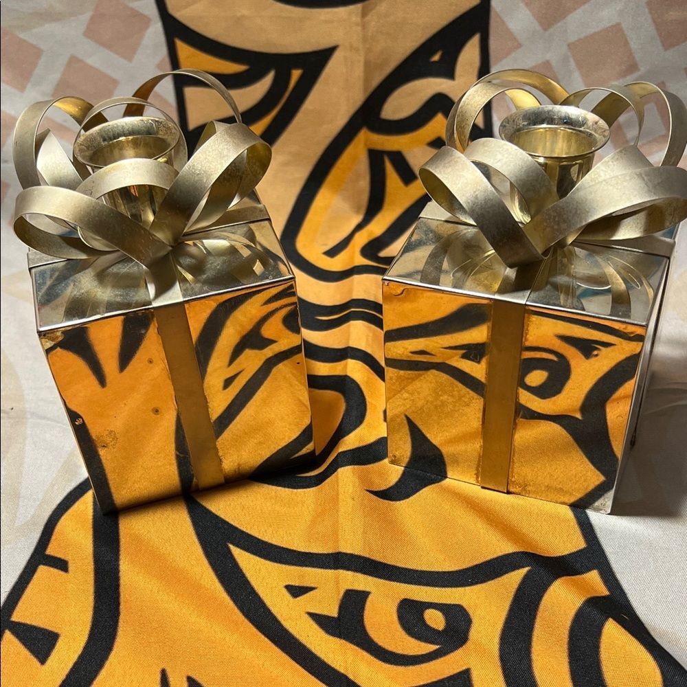 Silver Gift Box Candle Holders